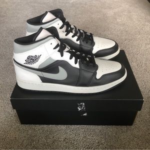 Air Jordan 1 Mid White Shadow Size 11.5 Mens Basketball Athletic Shoes Authentic